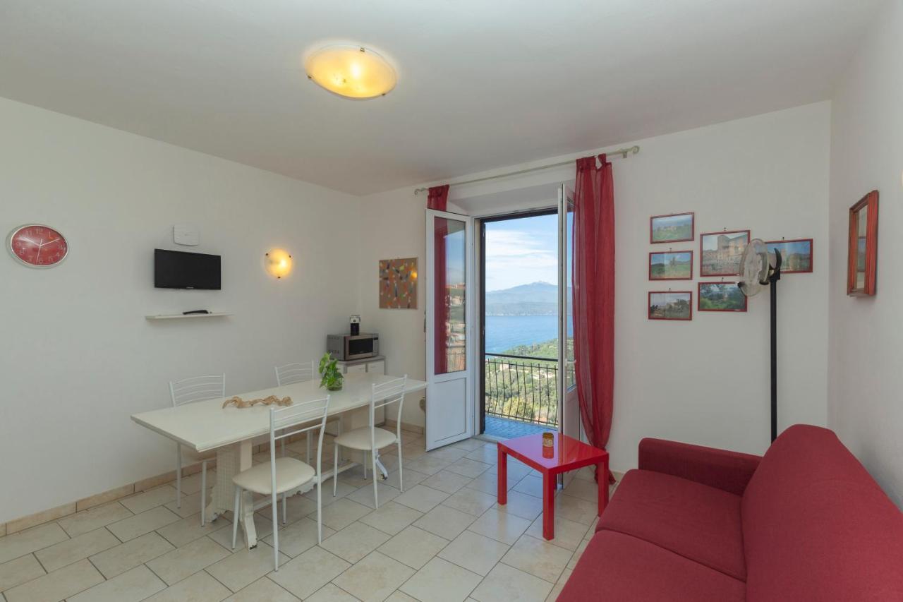 Residenza Bellavista - Helloelba Appartement Capoliveri  Buitenkant foto
