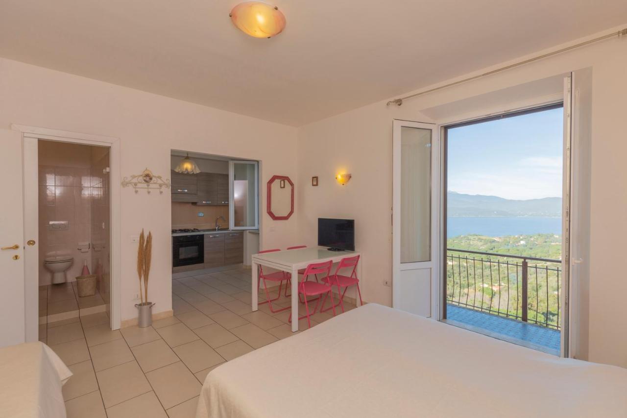Residenza Bellavista - Helloelba Appartement Capoliveri  Buitenkant foto